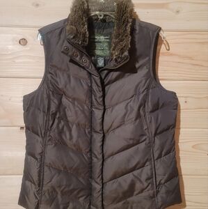 Eddie Bauer Dark Brown Puffer Vest with Faux Fur Trim Size L 21x25